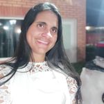 Eliza Arango - @eliza.arango.77 - Instagram