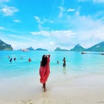 Eliza - @elizaaroundtheworld - Instagram