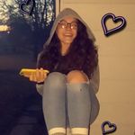 Elizabeth Bales - @lizzybales_007 - Instagram