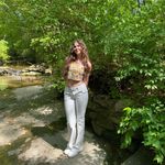 Elizabeth Carpenter - @e_carpens - Instagram