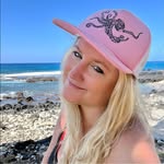 Eliza Phillips - @islandliza - Instagram