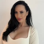 Eliza - @eliza_popescu0898 - Instagram