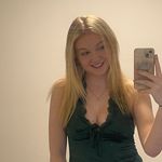 eliza - @eliza.powelll - Instagram