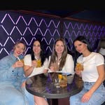 Elizabeth Singleton - @lizzibeth8443 - Instagram