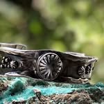 Elizabeth Aker - @graydogdesigns - Instagram