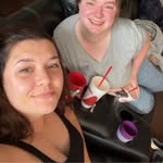 Elizabeth Arledge - @lizebeth99 - Instagram