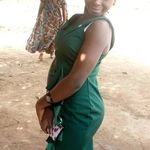 Elizabeth Bango - @elizabeth.bango.359 - Instagram