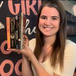 Jordan Elizabeth Borchert - @book_nerd95 - Instagram