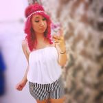 Elizabeth Branson - @greenlands.world - Instagram