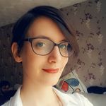Elizabeth Burt - @bewilderedmuse - Instagram