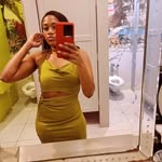 Elizabeth Cantrell - @e_liz_a_beth_blu - Instagram
