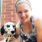 Elizabeth Cantrell - @e_runs_marathons - Instagram