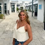 Elizabeth Capper - @elizabethcapper_ - Instagram