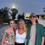 Elizabeth Chamblee - @echambleezz - Instagram