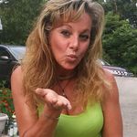 Elizabeth Cheney - @cheney7987 - Instagram