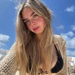 Elizabeth Chizak - @elizabethchizak - Instagram