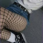 Elizabeth - @elizabeth_clowerr - Instagram