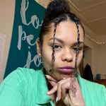 Nicole Elizabeth Olaniyi | Multi-6-Figure Online Course Creator - @blackceodiaries - Instagram