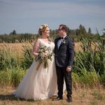 Elizabeth Crews - @lizbit.crews - Instagram