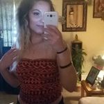 Elizabeth Crowder - @babybee7890 - Instagram