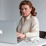 Elizabeth - @elizabeth_crypto_option_trader - Instagram