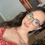 Elizabeth Custer - @elizzabutt21 - Instagram