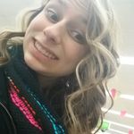 Elizabeth Custer - @custer.elizabeth - Instagram