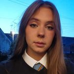 Elizabeth - @eli.zabethdart - Instagram