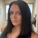 Elizabeth Dellinger - @elizabeth.dellinger.1481 - Instagram