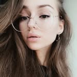 Elizabeth Swan 🦢 - @elizabeth_depp - Instagram
