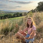 Elisabeth De Villeneuve - @elizabethdevilleneuve - Instagram