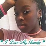 Elizabeth Downs - @downselizabethmorey - Instagram