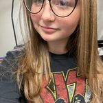 Elizabeth Embry - @elizabethembry10 - Instagram