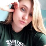 Elizabeth Eppert - @elizabetheppert - Instagram