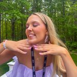 elizabeth - @elizabethnorfleet - Instagram