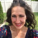 Elizabeth Gailey Larson - @lizzyluularz - Instagram