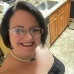 Elizabeth Geist - @ladylizgeist - Instagram