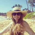 Elizabeth Geller - @betsygeller - Instagram