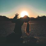 Elizabeth Gering - @sundog_yoga - Instagram