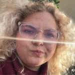 Elizabeth Gillum - @lunawhitewolf21 - Instagram
