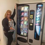 Elizabeth Gilly Rosenberg - @gilly_vending_machine - Instagram