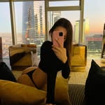 Elizabeth Hackliffe - @elizabethhackliffe - Instagram