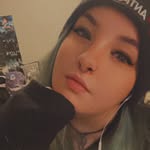 Elizabeth Hambly - @its_lilly_ylbmah - Instagram