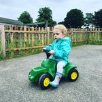 Elizabeth Hibbert - @hibbert.elizabeth - Instagram