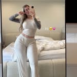 Elizabeth - @elizabeth_joyce75 - Instagram