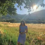 Liz - @elizabeth_joy__ - Instagram