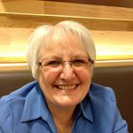Elizabeth Keating - @elizabeth.keating.73 - Instagram