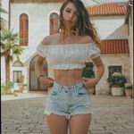 Elizabeth Kennett - @elizabethkennett2037 - Instagram