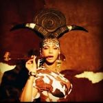 Elizabeth Labbé - @elizlab89 - Instagram