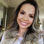 Elizabeth Lessa - Facebook